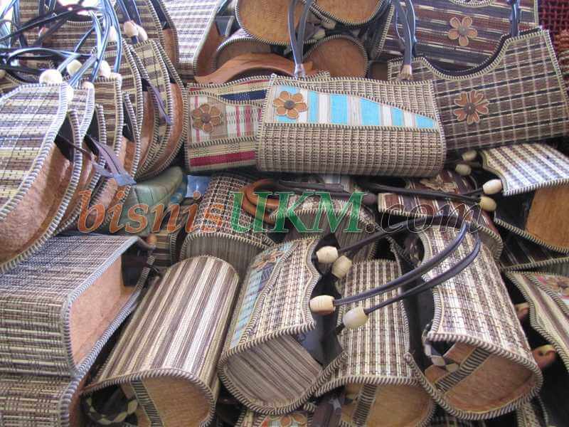 255-tas-lidi-sawit