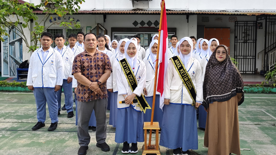 604-pelantikan-pengurus-osis-smk-abdurrab-pekanbaru