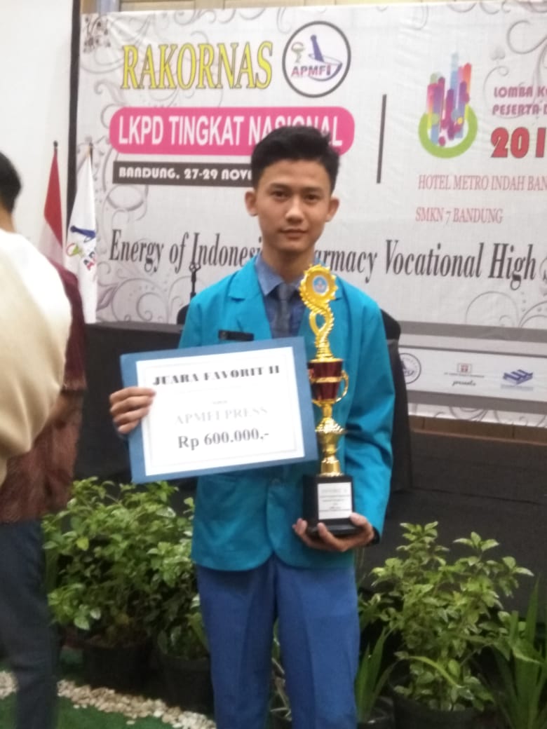 42-rakornas-apmfi-2018-di-bandung-smk-abdurrab-raih-juara-favorit-ii